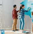 É possível pintar as paredes de casa de maneira simples  Foto: Gorodenkoff | Shutterstock / Portal EdiCase