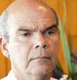 O almirante Marcos Olsen, enviou uma carta ao presidente do colegiado, o deputado federal Aliel Machado (PV-PR) para explicar por que a Força Naval se opõe à homenagem.  Foto: Reprodução/Marinha do Brasil