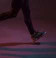 Veja como se preparar para uma corrida noturna  Foto: Freepik/Divulgação / Boa Forma