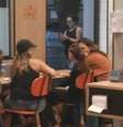 Mãe e filha que moram no McDonald's viralizam por falas polêmicas.  Foto: Reprodução, TV Globo / Purepeople