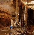 A caverna de Saint-Marcel é cheia de perigos, de poços a terreno irregular e sinuoso (Imagem: Delannoy et al./Journal of Archaeological Method and Theory)  Foto: Canaltech