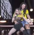Pabllo Vittar e Madonna no palco  Foto: Globo