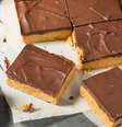 Barras de pasta de amendoim com chocolate  Foto: Brent Hofacker | Shutterstock / Portal EdiCase