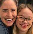 Em "Páginas da Vida", Clarinha era uma menina com síndrome de Down que foi rejeitada pela avó  Foto: Reprodução: Instagram/fevasconcellos