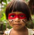 Imagem mostra criança indígena.   Foto: iStock/filipefrazao