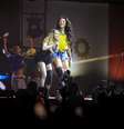 Madonna e Pabllo Vittar vestiram a camisa do Brasil no show que ocorreu em Copacabana  Foto: Victor Chapetta/Agnews