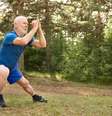 Saiba o que é sarcopenia e como a atividade física pode ajudar  Foto: karlyukav/Freepik / Boa Forma