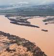 O rio Guaíba continua mais de 2 metros acima da cota de inundação, que é de 3 metros  Foto: Eduardo Leite/Mauricio Tonetto/Handout via REUTERS