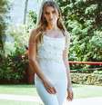 Isabella Santoni usou macacão com pérolas no casamento com Henrique Blecher.  Foto: Instagram, @isabellasantoni / Purepeople