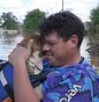 Voluntário encontra o próprio cão perdido há 7 dias em cidade gaúcha  Foto: Reprodução/TV Globo