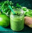Suco de aipo com maçã-verde e limão  Foto: id-art | Shutterstock / Portal EdiCase