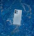Mesmo se o aparelho tiver certificação IP68, ele não é à prova d'água, apenas resistente (Imagem: Motorola/Divulgação)  Foto: Canaltech