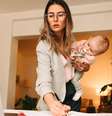 Carreira e maternidade: quais os desafios e como conciliar?  Foto: Shutterstock / Alto Astral