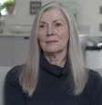 Carolyn Woods diz que foi persuadida a emprestar sua poupança ao golpista Mark Acklom  Foto: BBC News Brasil