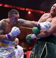 Tyson Fury x Oleksandr Usyk se enfrentaram neste sábado em Riad   Foto: Divulgação/Top Rank / Esporte News Mundo