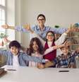 Profissionais da educação superam desafios diários para fomentar a formação de um mundo melhor  Foto: Studio Romantic | Shutterstock / Portal EdiCase