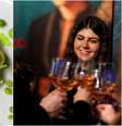 Restaurante italiano oferece garrafa de vinho para os clientes que não usarem celulares  Foto: Reprodução/Instagram/@al_condominio