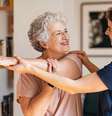 Fisioterapia ajuda no tratamento contra dores na coluna  Foto: Ground Picture | Shutterstock / Portal EdiCase