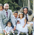 Daniel e Jhonatan com os cinco filhos  Foto: Reprodução/Instagram