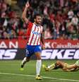 Manaure Quintero/AFP via Getty Images - Legenda: Dovbyk comemora um dos três gols marcados na goleada do Girona -  Foto: Manaure Quintero/AFP via Getty Images / Jogada10