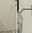 Cobra cai de teto em cima de suporte de soro em posto de saúde de Goiás  Foto: Reprodução/TV Anhanguera 