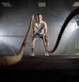 Homem treinando CrossFit  Foto: skynesher/iStock