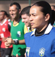 Edina Alves é uma das árbitras mais conhecidas do Brasil  Foto: Reprodução: Instagram/arbitraedna