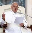Papa Francisco utilizou novamente uma palavra altamente depreciativa à comunidade homossexual  Foto: REUTERS/Guglielmo Mangiapane