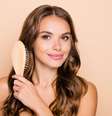 Para evitar a queda de cabelo no inverno são necessários cuidados especiais  Foto: Roman Samborskyi | Shutterstock / Portal EdiCase