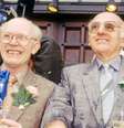 Axel e Eigil Axgil, ativistas que protagonizaram o primeiro casamento gay oficial   Foto: Keld Navntoft/Scanpix