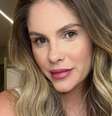 Casada com Gustavo Theodoro, Bárbara Evans é mãe de Ayla, de 2 anos, e dos gêmeos Álvaro e Antônio, de seis meses. |  Foto: Instagram @barbaraevans22/Reprodução / Boa Forma