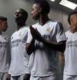 Divulgação / Adidas - Legenda: Craque do Espanhol, Bellingham posa com nova camisa do Real -  Foto: Divulgação / Adidas / Jogada10