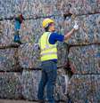 Brasil recicla apenas 4% dos resíduos  Foto: Visoot Uthairam