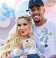 Os ex-casais Wesley Safadão e Mileide Mihaile e Karoline e Éder Militão foram notícia por causa da briga por pensão  Foto: Reprodução