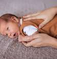 Como fazer Manobra de Heimlich em bebês?  Foto: Dobrila Vignjevic/Getty Images