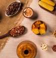 Ter moderação é essencial para aproveitar as festas juninas de forma saudável  Foto: Shutterstock / Alto Astral