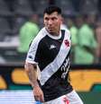  Foto: Leandro Amorim/Vasco - Legenda: Medel perdeu espaço no time do Vasco - Leandro Amorim/Vasco / Jogada10