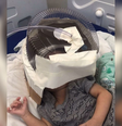 Embalagem de bolo é improvisada como máscara de oxigênio para atendimento a bebê de 3 meses  Foto: Reprodução