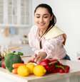 Uma alimentação rica em nutrientes é essencial para fortalecer o sistema imunológico  Foto: Prostock-studio | Shutterstock / Portal EdiCase