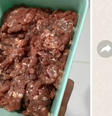 Mãe se confunde e manda carne moída crua para a creche do filho  Foto: Reprodução/Instagram/@antoniamds