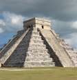 Os maias que construíram Chichén Itzá também sacrificaram crianças pequenas num ritual ligado a um mito sobre meninos gêmeos  Foto: wikipedia