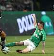 Foto: Cesar Greco/Palmeiras - Legenda: Sforza corre atrás de Rony em jogo do Vasco contra o Palmeiras / Jogada10
