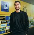 Divulgação/Borussia Dortmund - Legenda: Ex-jogador revelado no clube assina como técnico até 2027 -  Foto: Divulgação/Borussia Dortmund / Jogada10