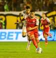  Foto: Divulgação / Internacional - Legenda: Gabriel em sua estreia pelo profissional do Inter / Jogada10