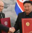 Os líderes de Rússia e Coreia do Norte, Vladimir Putin e Kim Jong-un, firmaram o Acordo Integral de Associação Estratégica  Foto: KRISTINA KORMILITSYNA/POOL/AFP via Getty Images / BBC News Brasil