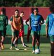 Com dez desfalques confirmados, Marquinhos será o responsável pela lateral-direita tricolor.   Foto: Lucas Merçon/Fluminense F.C / Esporte News Mundo