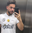 Wesley Safadão aparece vestindo camisa do Treze (PB)  Foto: Reprodução/Instagram/Wesley Safadão