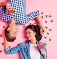 No início de uma relação, a pessoa que expressa os sentimentos é vista como "emocionada"  Foto: Roman Samborskyi | Shutterstock / Portal EdiCase