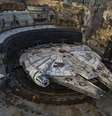 Atrações como a Millennium Falcon: Smugglers Run, na área temática de Star Wars do Hollywood Studios, poderão ser reservadas dias antes da visita ao parque  Foto: Matt Stroshane/Walt Disney World/Divulgação / Viagem e Turismo
