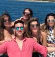 Wilian Pires, médico, com mulheres em barco  Foto: @instagram